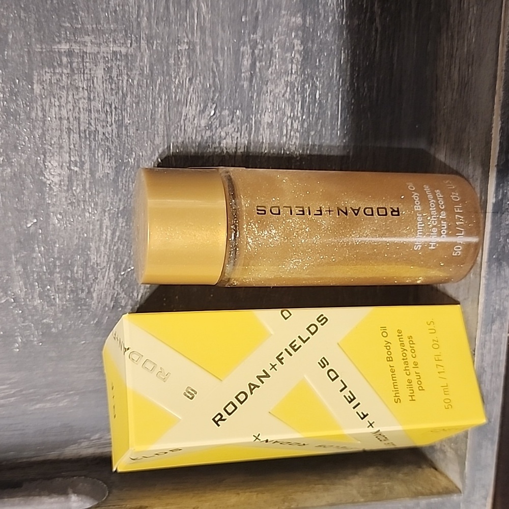 Rodan+fields Shimmer Body Oil 50ml/1.7 fl oz
